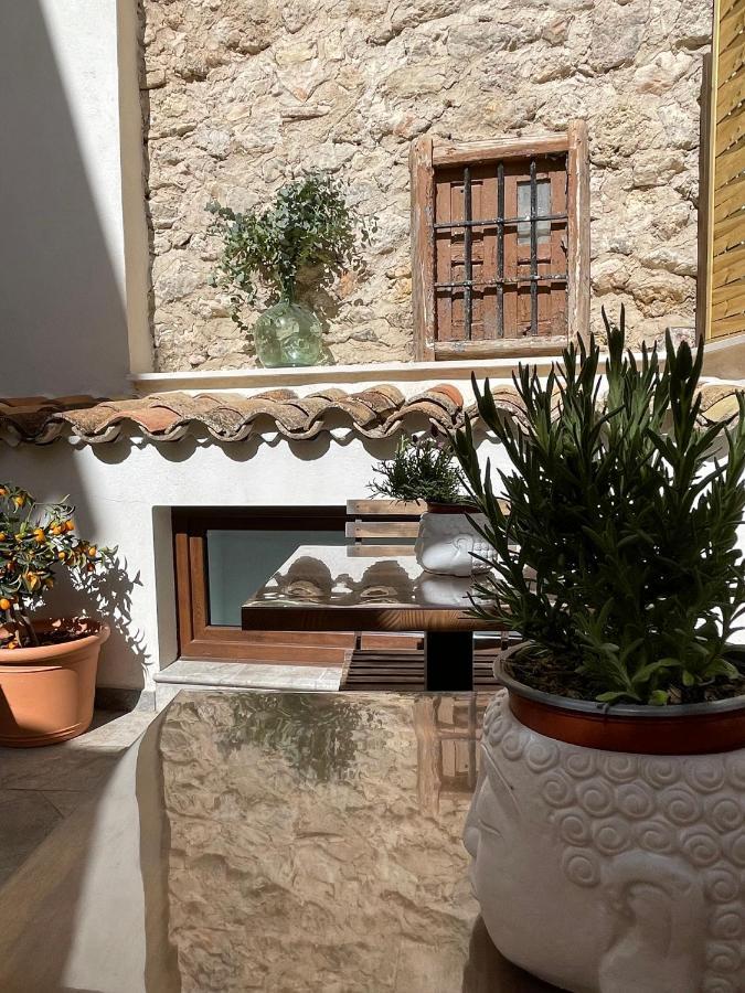Ateneo Cuenca Suites Con Cocina En El Casco Historico Luaran gambar
