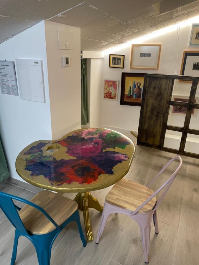 Ateneo Cuenca Suites Con Cocina En El Casco Historico Luaran gambar