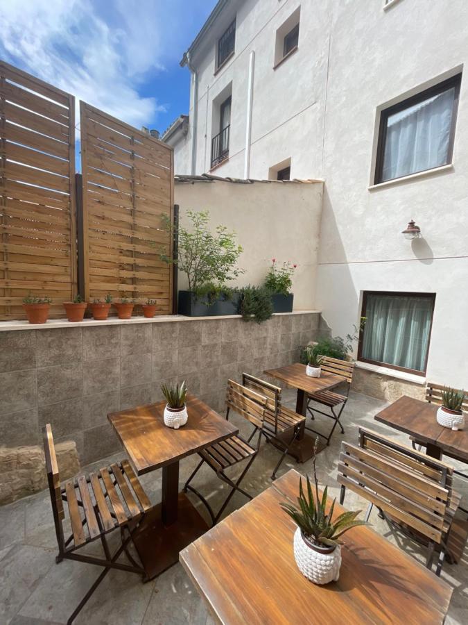 Ateneo Cuenca Suites Con Cocina En El Casco Historico Luaran gambar