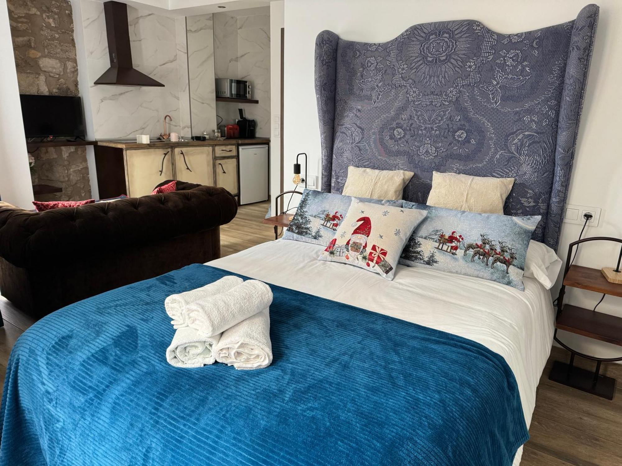 Ateneo Cuenca Suites Con Cocina En El Casco Historico Luaran gambar