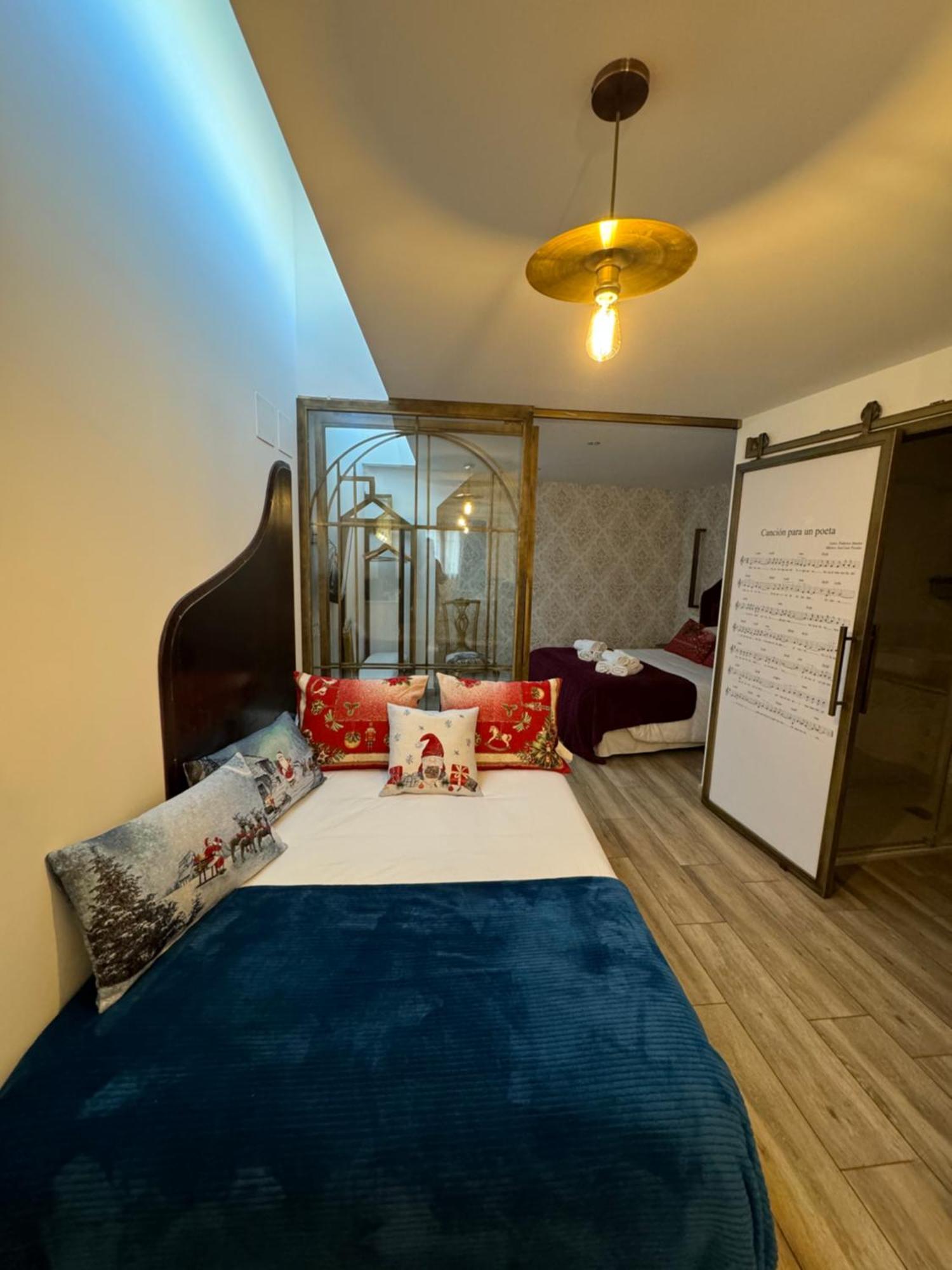 Ateneo Cuenca Suites Con Cocina En El Casco Historico Luaran gambar